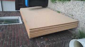 Spaanplaten 10st van 250cmx125cm 12mm beschikbaar voor biedingen