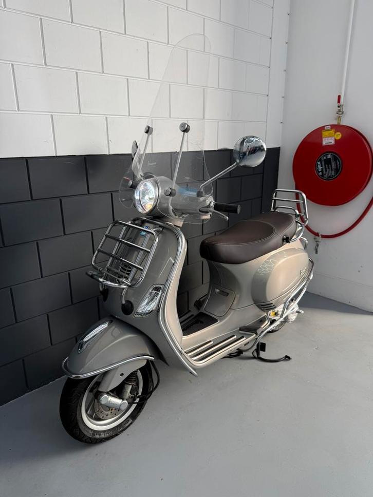 Vespa LX Touring 2013 4Takt Snorscooter, Motoren, Tuning en Styling, Ophalen