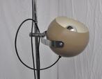 Herda | Vintage staande lamp | dubbele bollamp | Lever Beige, Vintage - mid century - 70ties - Vloerlamp - Bollamp - Retro, Metaal