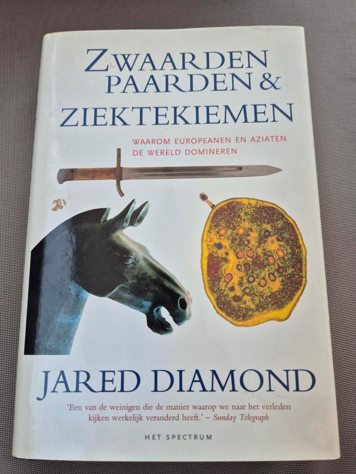 Zwaarden, Paarden & Ziektekiemen - Jared Diamond, Boeken, Geschiedenis | Wereld, Gelezen, Europa, 20e eeuw of later, Ophalen of Verzenden