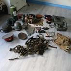 Grote verzameling militaire spullen, Ophalen of Verzenden, Landmacht, Nederland, Helm of Baret