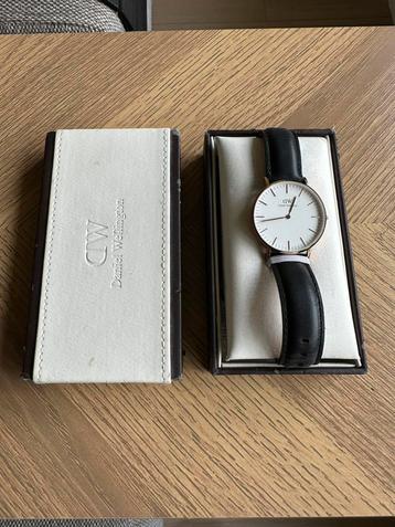Daniel Wellington dames / heren 36 mm horloge rose zwart beschikbaar voor biedingen