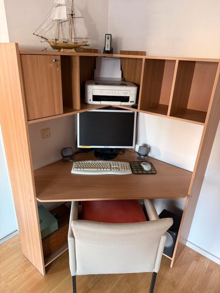 Bureau’s, Huis en Inrichting, Kasten | Computermeubels, Zo goed als nieuw, 70 tot 120 cm, Ophalen