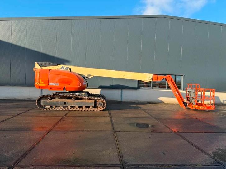 JLG 660 SJCG telescoop hoogwerker 4x4 diesel (bj 2008), Zakelijke goederen, Machines en Bouw | Liften, Steigers en Ladders