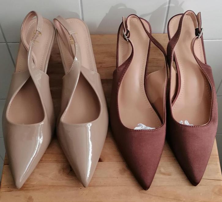 Dames pump lak en textiel maat 40 nieuw per stuk € 15,00, Kleding | Dames, Schoenen, Nieuw, Schoenen met lage hakken, Bruin, Ophalen of Verzenden