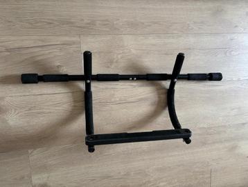 Pull up bar beschikbaar voor biedingen