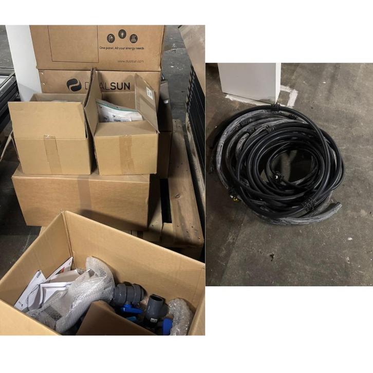 Restpartij PVT accessoires merk DualSun, Doe-het-zelf en Verbouw, Zonnepanelen en Toebehoren, Nieuw, Paneel, Ophalen of Verzenden