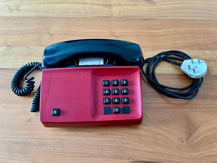 Diavox S  idk zwart / rood vintage druktoets telefoon, Telecommunicatie, Vaste telefoons | Niet Draadloos, Ophalen of Verzenden