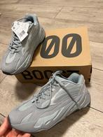 Yeezy 700 Gloednieuw, Ophalen of Verzenden, Zo goed als nieuw