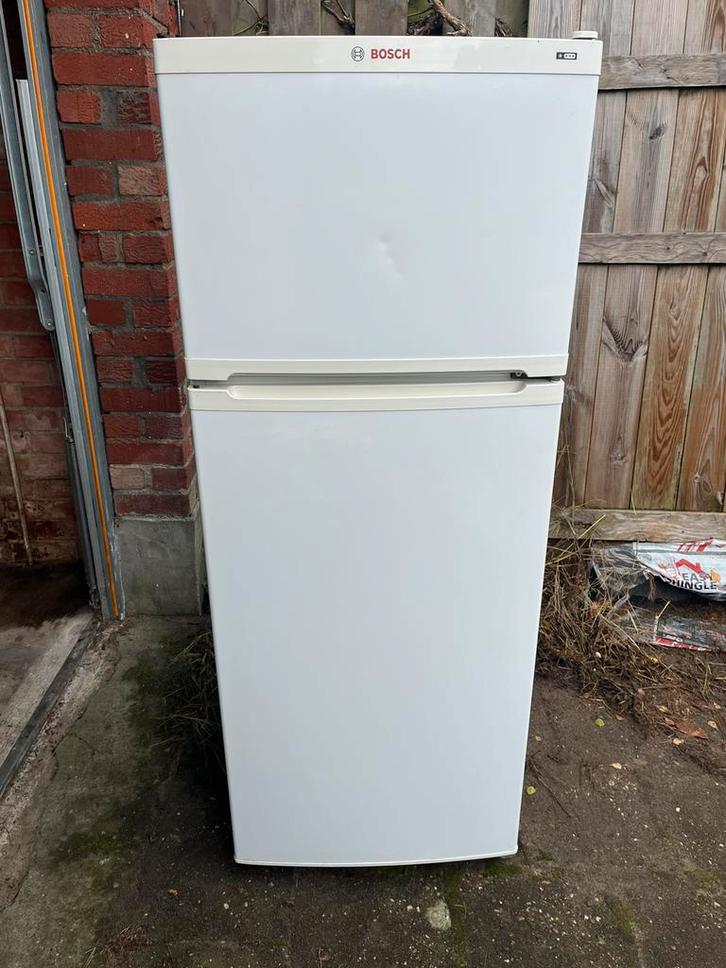 Bosch koel- vries combinatie, Witgoed en Apparatuur, Koelkasten en IJskasten, Gebruikt, Met aparte vriezer, 200 liter of meer