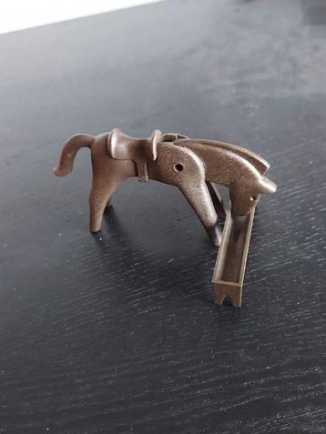 Happy Meal mcdonalds 1982 playmobil sheriff's horse (2 stuks beschikbaar voor biedingen