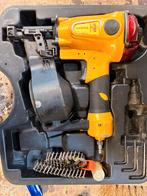 Pleumatische Tacker. + nagels, Ophalen, Gebruikt, Boor- en/of Breekhamer