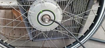 Electrische fiets voorwiel 28" beschikbaar voor biedingen