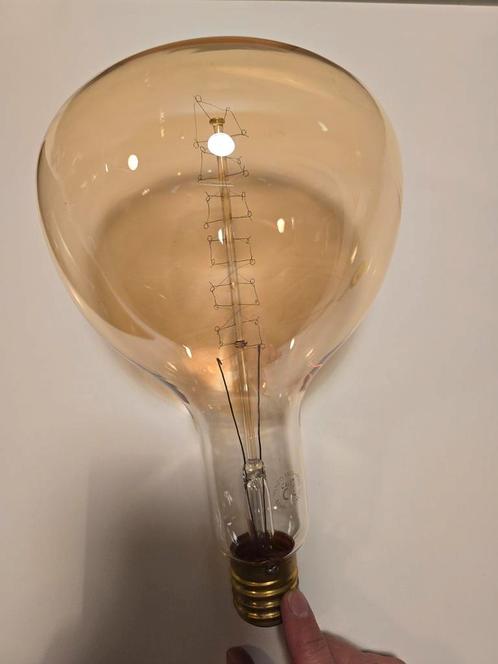 XXL E40 GROTE FITTING FILAMENTLAMP €20, Huis en Inrichting, Lampen | Losse lampen, Zo goed als nieuw, E27 (groot), Ophalen of Verzenden