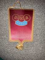 OUD VAANTJE DUKLA PRAAG  1979, Ophalen of Verzenden, Zo goed als nieuw, Buitenlandse clubs, Vaantje of Sjaal