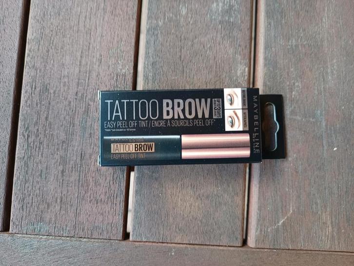 Maybelline Tattoo Brow - Medium Brown, Sieraden, Tassen en Uiterlijk, Uiterlijk | Cosmetica en Make-up, Nieuw, Make-up, Ogen, Bruin