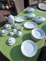 Mooi vintage wit servies delen van Jager, Antiek en Kunst, Ophalen