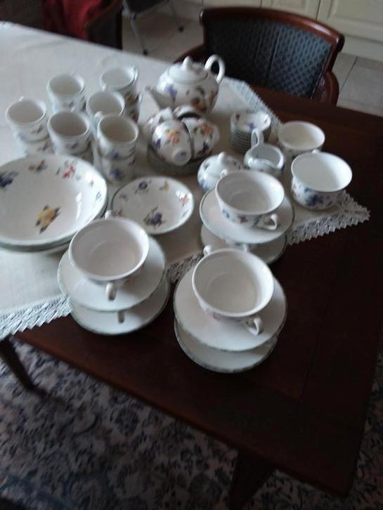 Janneke Brinkman fruit en flowers., Antiek en Kunst, Antiek | Servies compleet, Ophalen of Verzenden