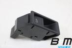 Schakelaar achterklepbediening VW Jetta 5C6 1K0959831, Gebruikt