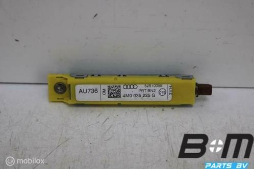 Antenneversterker Audi TT 8S 4M0035225G, Auto diversen, Autoradio's, Gebruikt