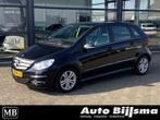 Mercedes B180 sports tourer automaat, cruise, airco, stoelve, Gebruikt, 4 cilinders, 116 pk, Zwart