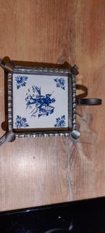 Vintage Delfts Blauw Tegel met Metalen Frame asbak, Ophalen of Verzenden