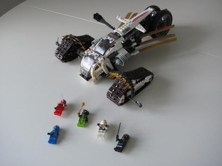 Lego Ninjago set 9449 Ultra Sonische Raider geen boekje, Kinderen en Baby's, Speelgoed | Duplo en Lego, Zo goed als nieuw, Lego
