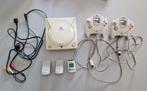 Sega Dreamcast + 2 controllers en accessoires, Spelcomputers en Games, Spelcomputers | Sega, Gebruikt, Met 2 controllers, Sega