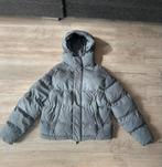 Trapstar Decoded Puffer Jacket 2.0 | Maat M, Kleding | Heren, Jassen | Winter, Maat 48/50 (M), Ophalen of Verzenden, Grijs, Gedragen