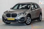 BMW X1 XDrive25e Business Edition Plus|Pano|Cam|Dealer ond, Lichtsensor, Stof, Zwart, Bedrijf