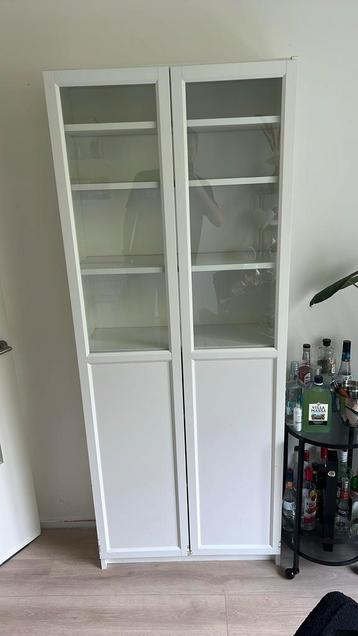 Gratis afhalen voor krat hertog jan , Billy kast met deuren