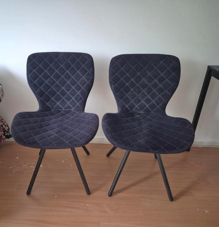 Eetkamerstoelen DonkerBlauw, Huis en Inrichting, Stoelen, Zo goed als nieuw, Twee, Stof, Blauw, Ophalen