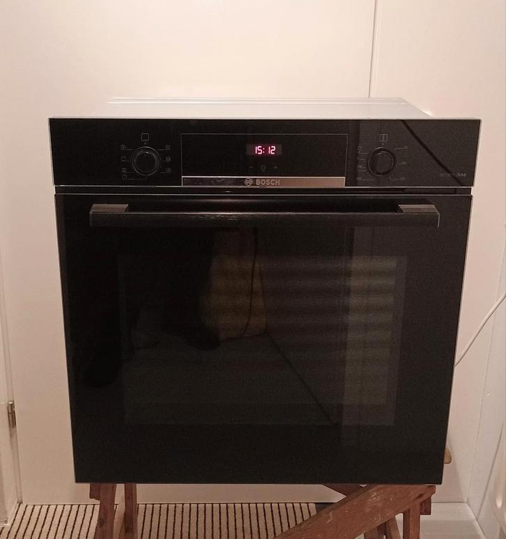 Bosch inbouw heteluchtoven E-nr HBA4330B0 Type HM5B2OFO 2019, Witgoed en Apparatuur, Ovens, Gebruikt, Inbouw, 45 tot 60 cm, 45 tot 60 cm