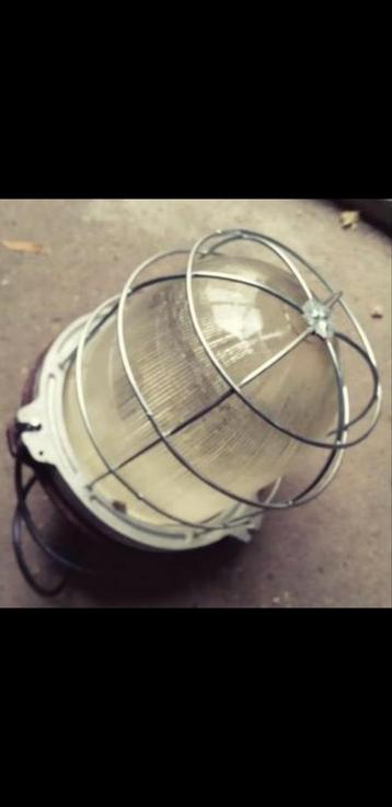 Hanglamp  beschikbaar voor biedingen