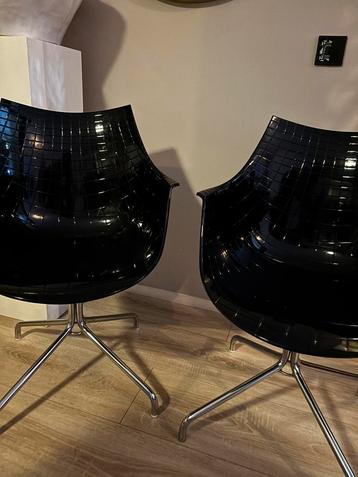 Driade kuipstoel stoel design beschikbaar voor biedingen