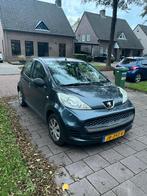 Peugeot 107 1.0 12V 5DR 2010 Grijs, Auto's, Voorwielaandrijving, 4 stoelen, 68 pk, Handgeschakeld