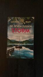Lucinda Riley - Storm, Lucinda Riley, Ophalen of Verzenden, Zo goed als nieuw, Nederland