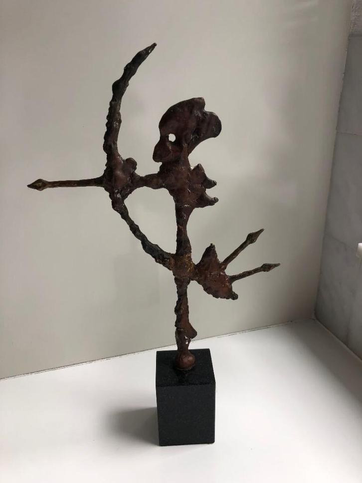 bronzen beeld titel Strijder, Antiek en Kunst, Kunst | Beelden en Houtsnijwerken, Ophalen of Verzenden