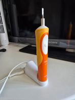 Oral-B Vitality elektrische tandenborstel, Ophalen of Verzenden, Gebruikt, Mondverzorging