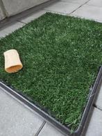 Plasmat incl. twee grasmatten met opvangbak pappypad, Dieren en Toebehoren, Ophalen, Zo goed als nieuw
