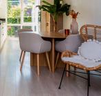 Ronde eiken eettafel, Ophalen, Gebruikt, 4 tot 6 stoelen