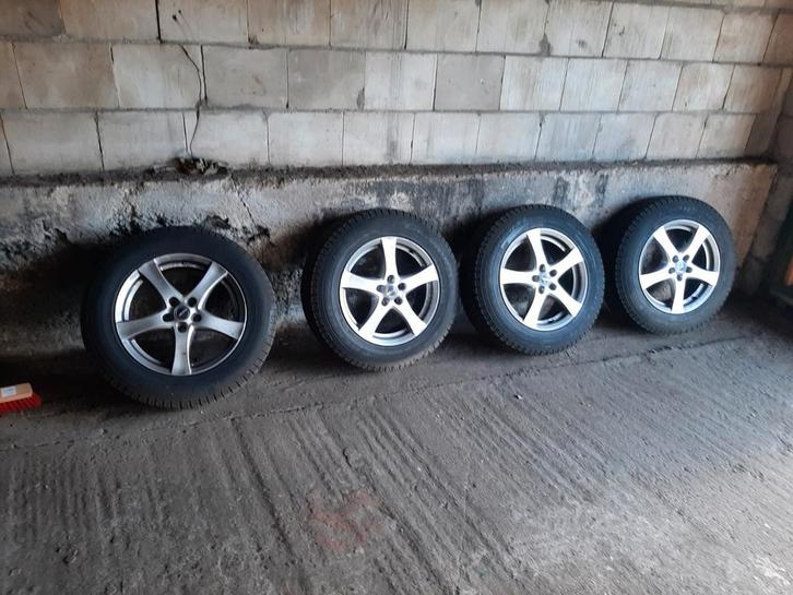 Borbet velgen met Falken winterbanden, Auto-onderdelen, Banden en Velgen, Banden en Velgen, Winterbanden, 17 inch, 225 mm, Personenwagen