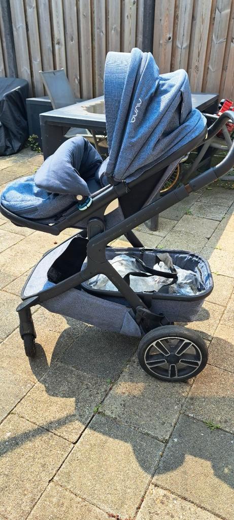 Nuna demi grow kinderwagen, Kinderen en Baby's, Kinderwagens en Combinaties, Zo goed als nieuw, Kinderwagen, Overige merken, Duowagen