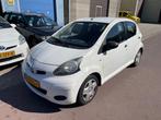 Toyota Aygo 1.0-12V Cool 5-deurs Airco APK feb-2026 Leuke en, Voorwielaandrijving, Euro 5, Stof, Gebruikt