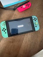Nintendo switch animal crossing editie, Spelcomputers en Games, Ophalen of Verzenden, Zo goed als nieuw, Switch Original, Met 3 controllers of meer