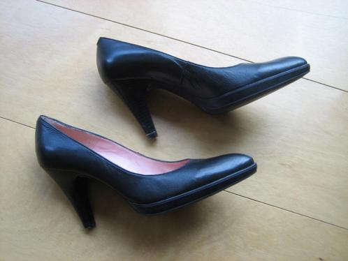 Zeer chique elegante zwart leren pumps UNISA 36 Snazzeys, Kleding | Dames, Schoenen, Nieuw, Pumps, Zwart, Verzenden