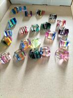 22 oude lucite ringen., Sieraden, Tassen en Uiterlijk, Bedels, Overige merken, Overige materialen, Verzenden, Zo goed als nieuw