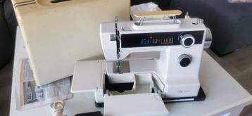 Naaimachine Lady 2000F beschikbaar voor biedingen