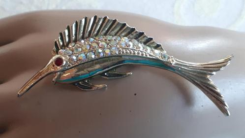 Amerikaanse Costume Broche met Aurora Borealis. GRATIS Verz., Sieraden, Tassen en Uiterlijk, Antieke sieraden, Broche, Overige materialen