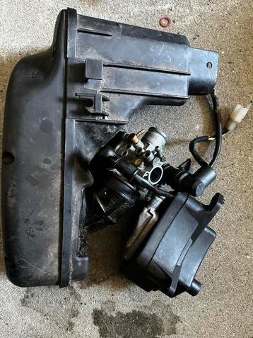 Piaggio/vespa 2T carburateur+luchtfilterbox+ millieu blok beschikbaar voor biedingen